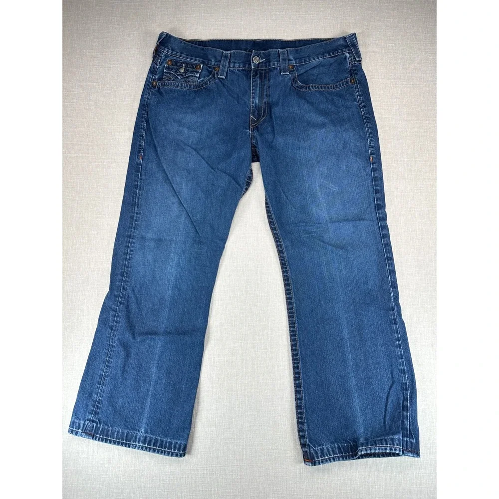True Religion Bobby Jeans Mens 42 Blue Bootcut Made in USA Medium Wash Denim
